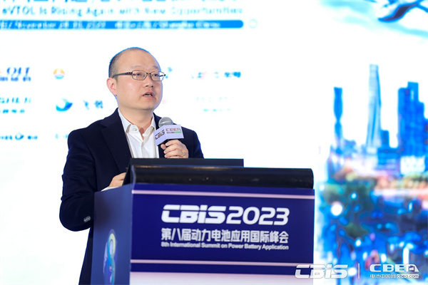 廣州凌頂能源科技有限公司創(chuàng)始人/CEO梅驁博士：高能大圓柱電池在電動航空領域應用的優(yōu)勢與展望